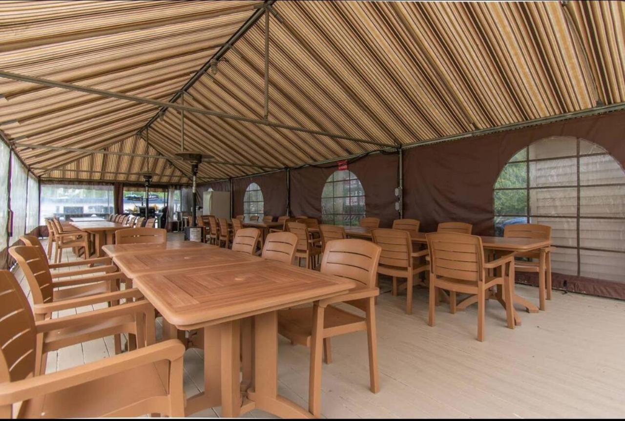 Magog Waterfront Condo Bagian luar foto